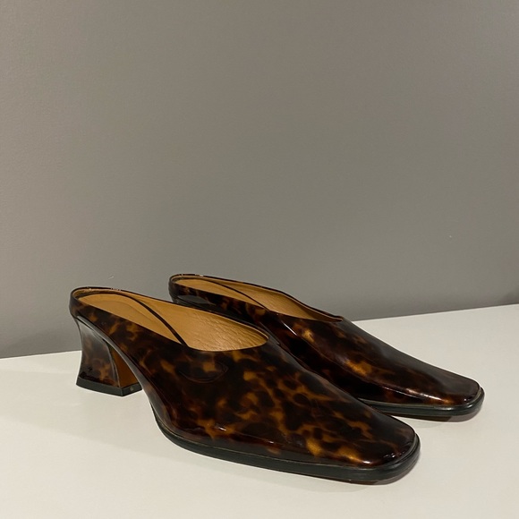 Sold By Far Kim Square Toe Mule in Patent - Picture 2 of 15